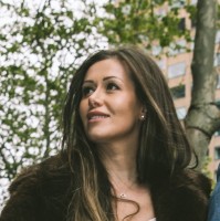 Elizabeth Bujak
