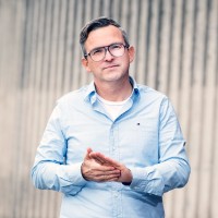 Leon Van Wijngaarden