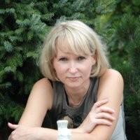 Julie Lev