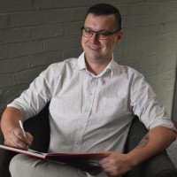 Adam Paroz