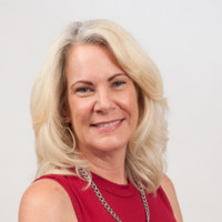 Lauri Lenora
