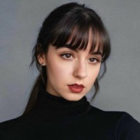 Yevheniia Zhehlova