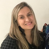 Claudia Lima Matias