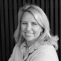 Nicole Rieffel-Behles