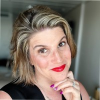 Elizabeth Cook