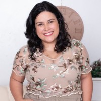 Lorena R. S. Vanin