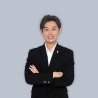 Wai Hong Low