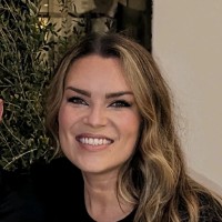 Hollee Herzberg