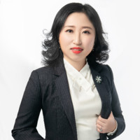 Lavinia Wang