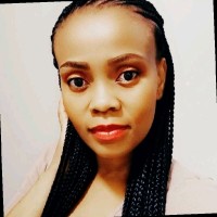 Mimi Nhlapo