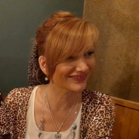 Julie Carlton