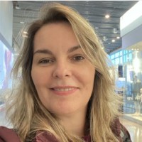 Luciane C Cavalheiro Meier