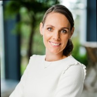 Viola Van Der Donk