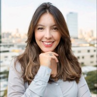 Caroline Barros