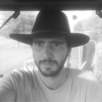 Rafael M Binda