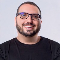 Luís Gustavo S. Santos