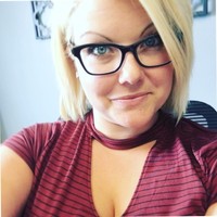 Heather Bales, Cam, Caps