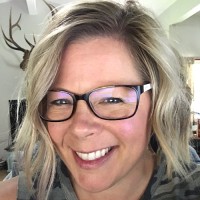 Renae Louch