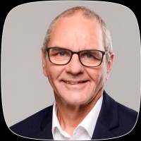 Dr. Peter Schmidt