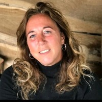 Ellen Bos