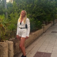 Floortje Van den Berg