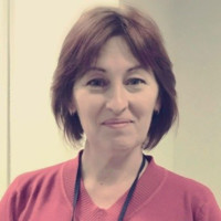 Elena Lazar