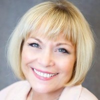 Maryellen Mackenzie