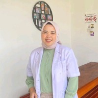 Dini Cahyani