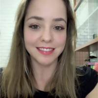 Lívia Mendonça