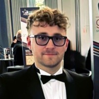 Oscar Bissett