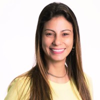 Viviane M. Oliveira