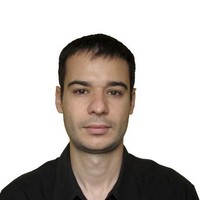 César Siles González