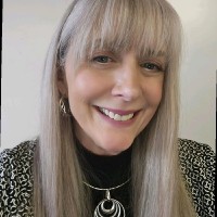 Lisa L. Simmons