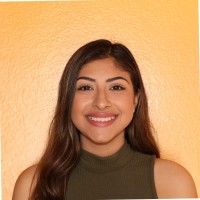 Lizza Flores