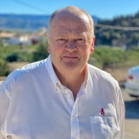 Esteban Waylett - tornillos y tuercas de seguridad