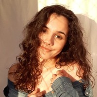 Ana Luíza Costa Ribeiro