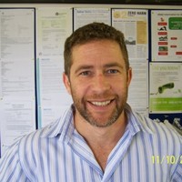 Tim Hollow