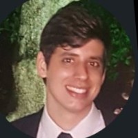 André R.