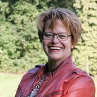 Joan Janssens-Boer