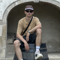 Andrii Plakhotnik