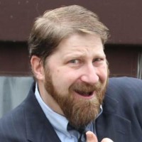 Chris Kuhr