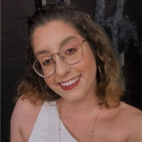 Beatriz Azevedo