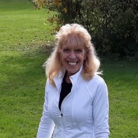 Marianne Smith