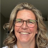 Silvia Van Den Berg
