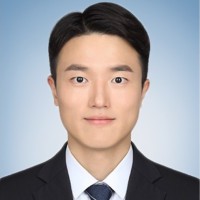 김형욱