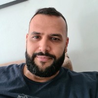 Raphael Moura