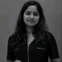 Naviya R