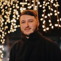 Vitalii Kinakh