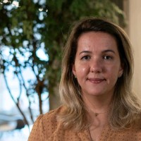 Karina Szalontai Stangueti