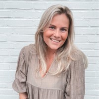 Jennifer Steur